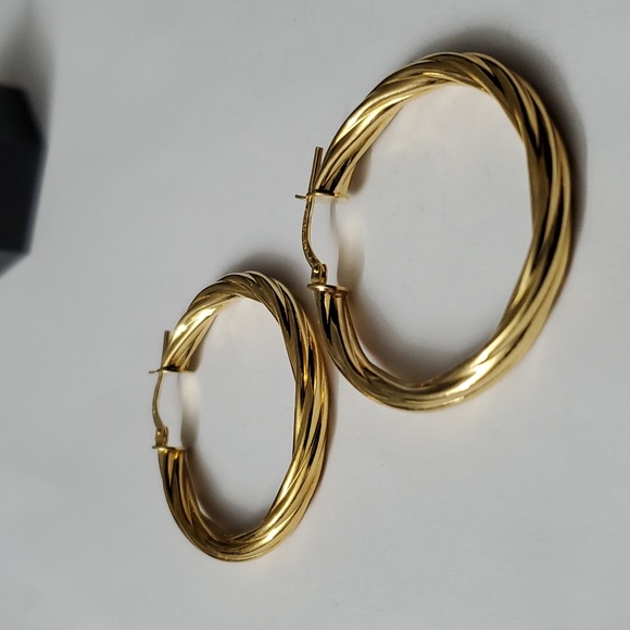18K Gold Italian Twisted Plated (?) Hoop Earrings - Picture 3 of 7